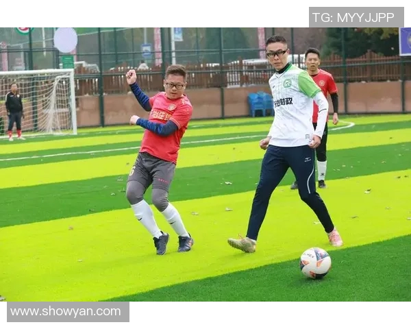 免费观看精彩足球直播尽在这里畅享每一场比赛的激情与乐趣